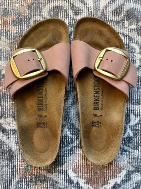 Birkenstock Madrid Big Buckle - Dusty Pink and Gold Size 37